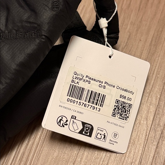 New Lululemon Quilty Pleasures Phone Crossbody - Picture 4 of 9